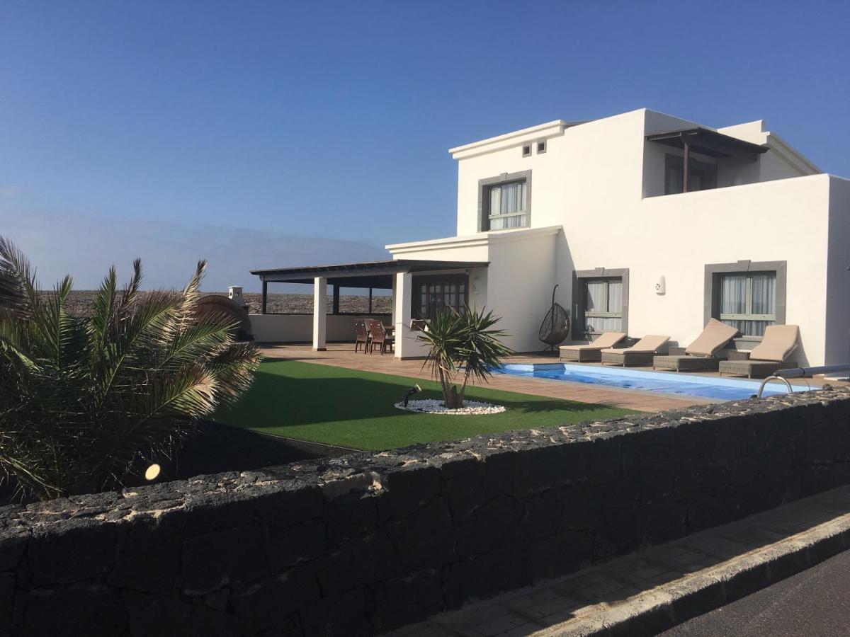 Luxury 3Bed Villa With Heated Private Pool, Full Sky And Free Wifi Playa Blanca  Eksteriør bilde